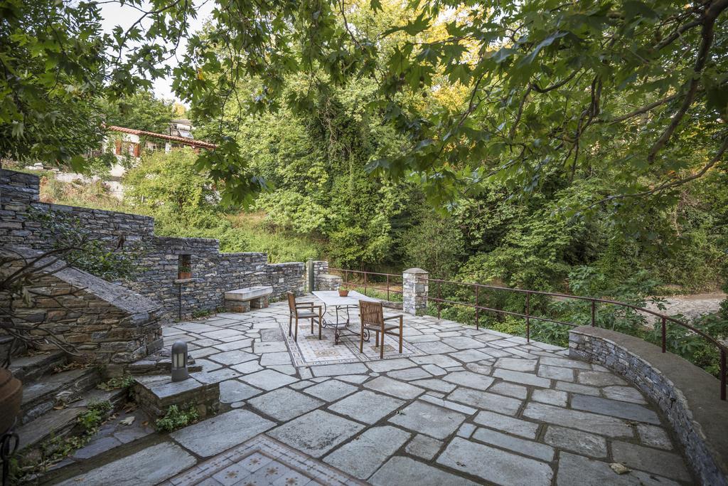 Anovolios Boutique Hotel Agios Georgios Nilias Ngoại thất bức ảnh