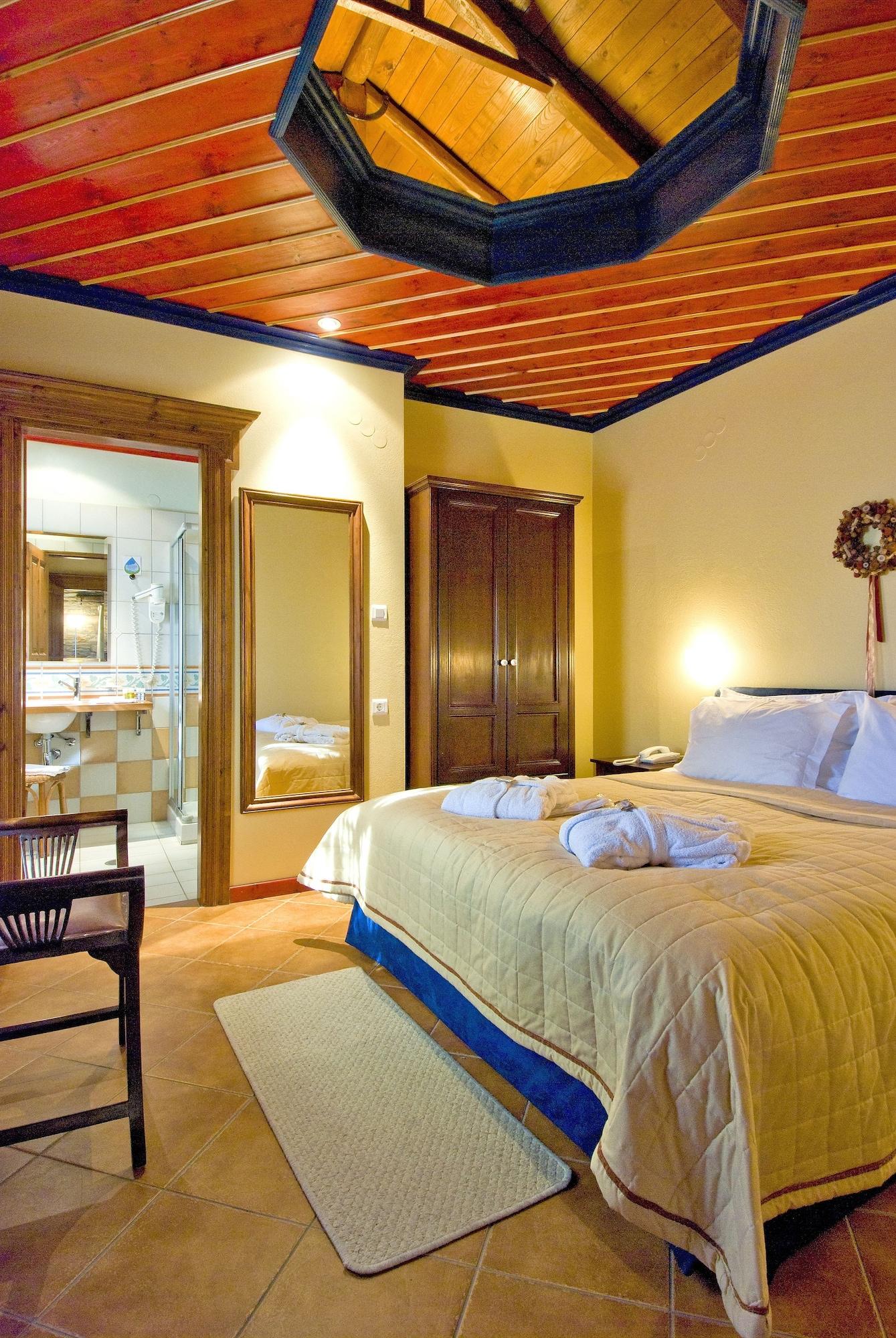 Anovolios Boutique Hotel Agios Georgios Nilias Ngoại thất bức ảnh