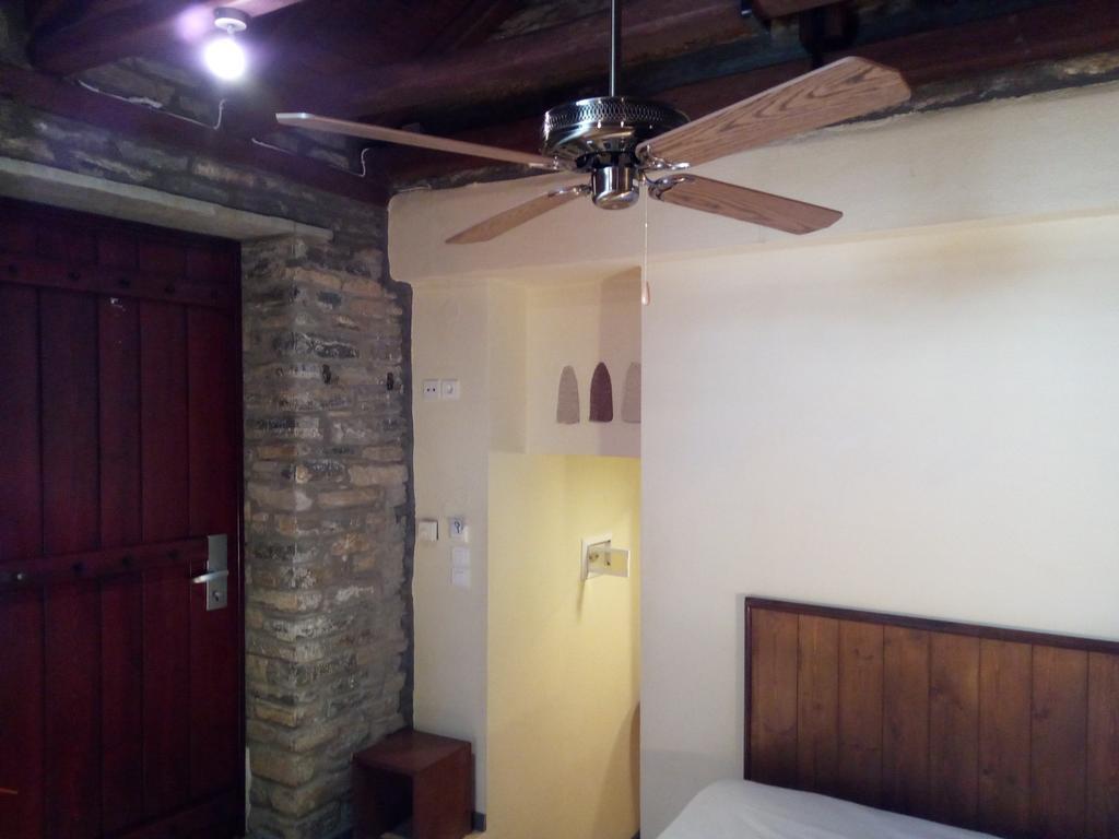 Anovolios Boutique Hotel Agios Georgios Nilias Ngoại thất bức ảnh